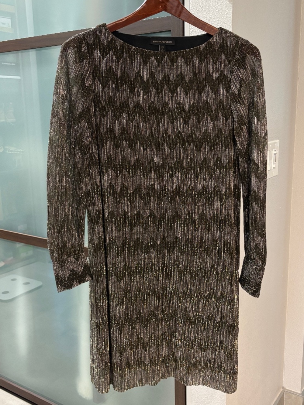 Banana Republic Shift Dress  (No Belt) - Gold & Silver Metallic Shimmer Size 4P - Picture 3 of 11
